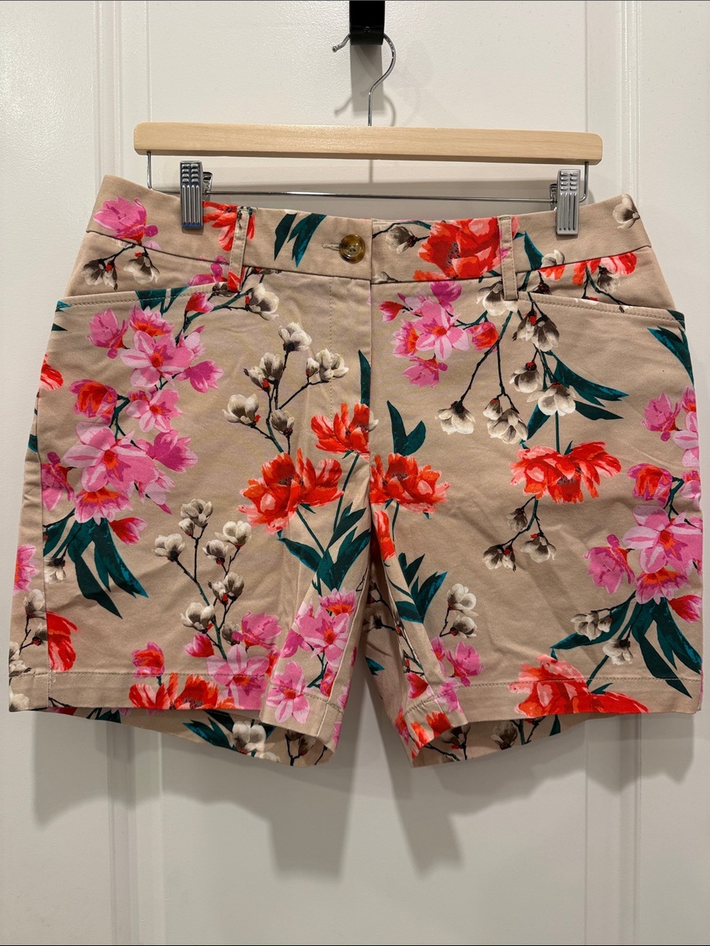 Lands' End Floral Cotton-Blend Shorts - Beige with Pink & Red Flowers